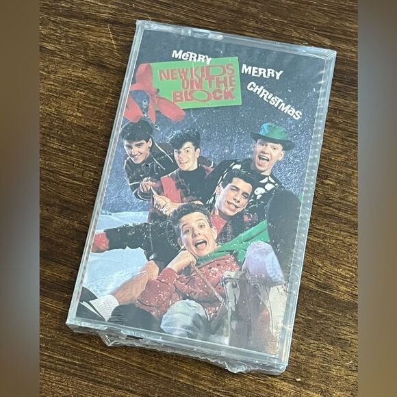 New Kids on the Block - Merry Merry Christmas (1989) Cassette NEW SEALED!  NKOTB - Picture 1 of 3